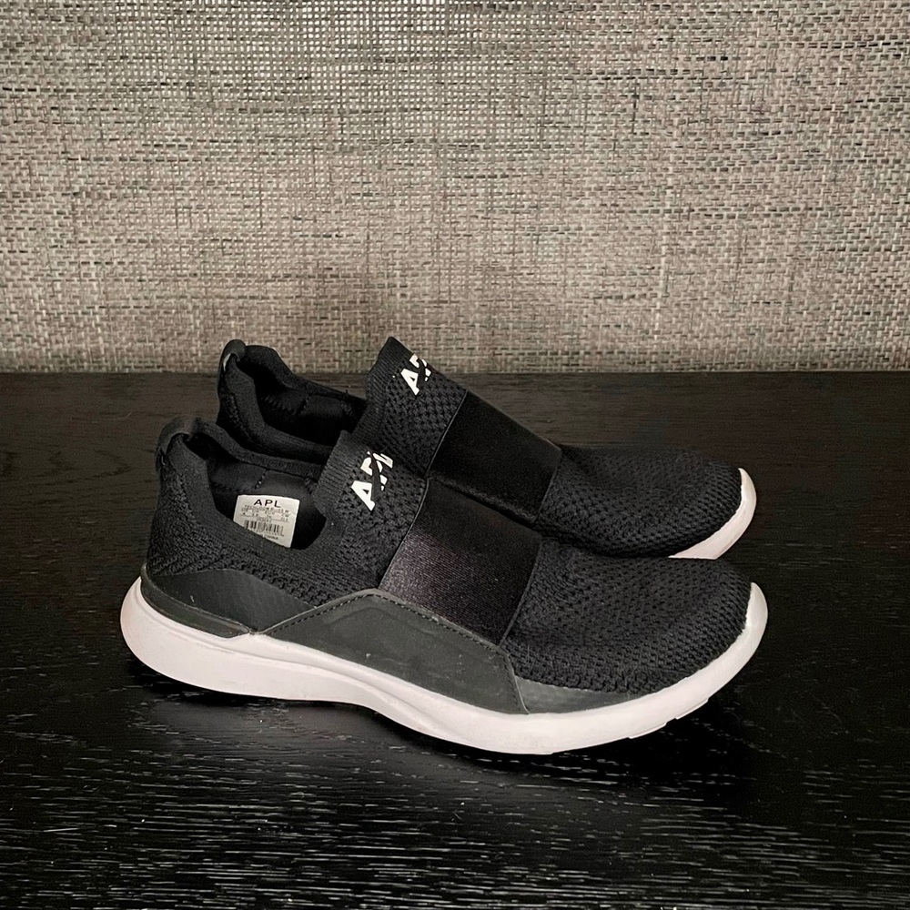 APL Techloom Bliss [Originally $220]